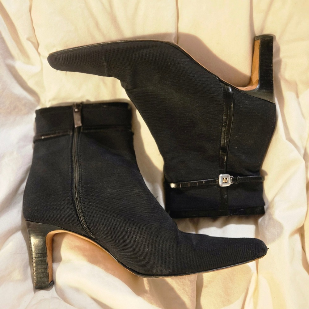 VTG Brighton Regina Booties 8 Women Black Italy Leather Kitten Heel Ankle Boot
